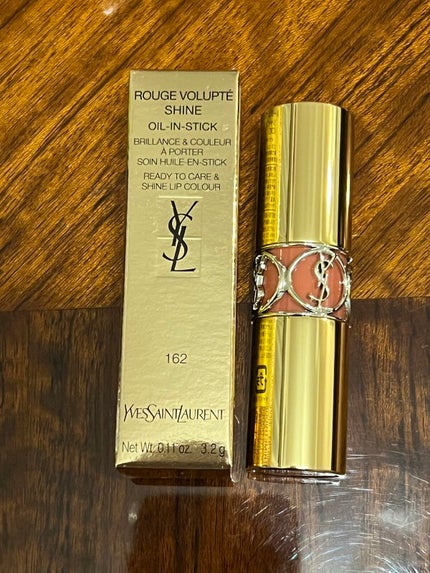 ルージュ ヴォリュプテ シャイン No.162 パルシング ローズヒップ/YVES SAINT LAURENT BEAUTE/口紅を使ったクチコミ(3枚目)