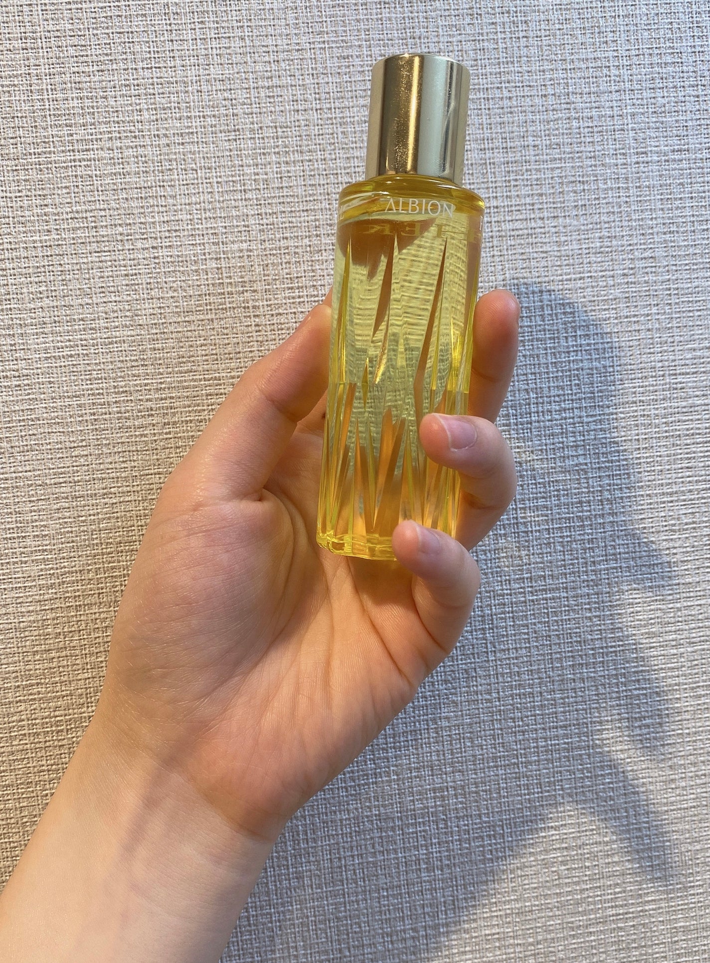 ãããŠãð𪜠on LIPS ãã䜿ã£ãååãALBIONãã¬ãã·ã¥ããŒãã«ãªã€ã«ãååã®ç¹åŸŽ..ãïŒ1æç®ïŒ