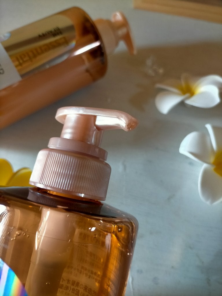 ザビューティ 髪のキメ美容素髪を守る バリアシャンプー/コンディショナー/エッセンシャル/シャンプー・コンディショナーを使ったクチコミ(2枚目)