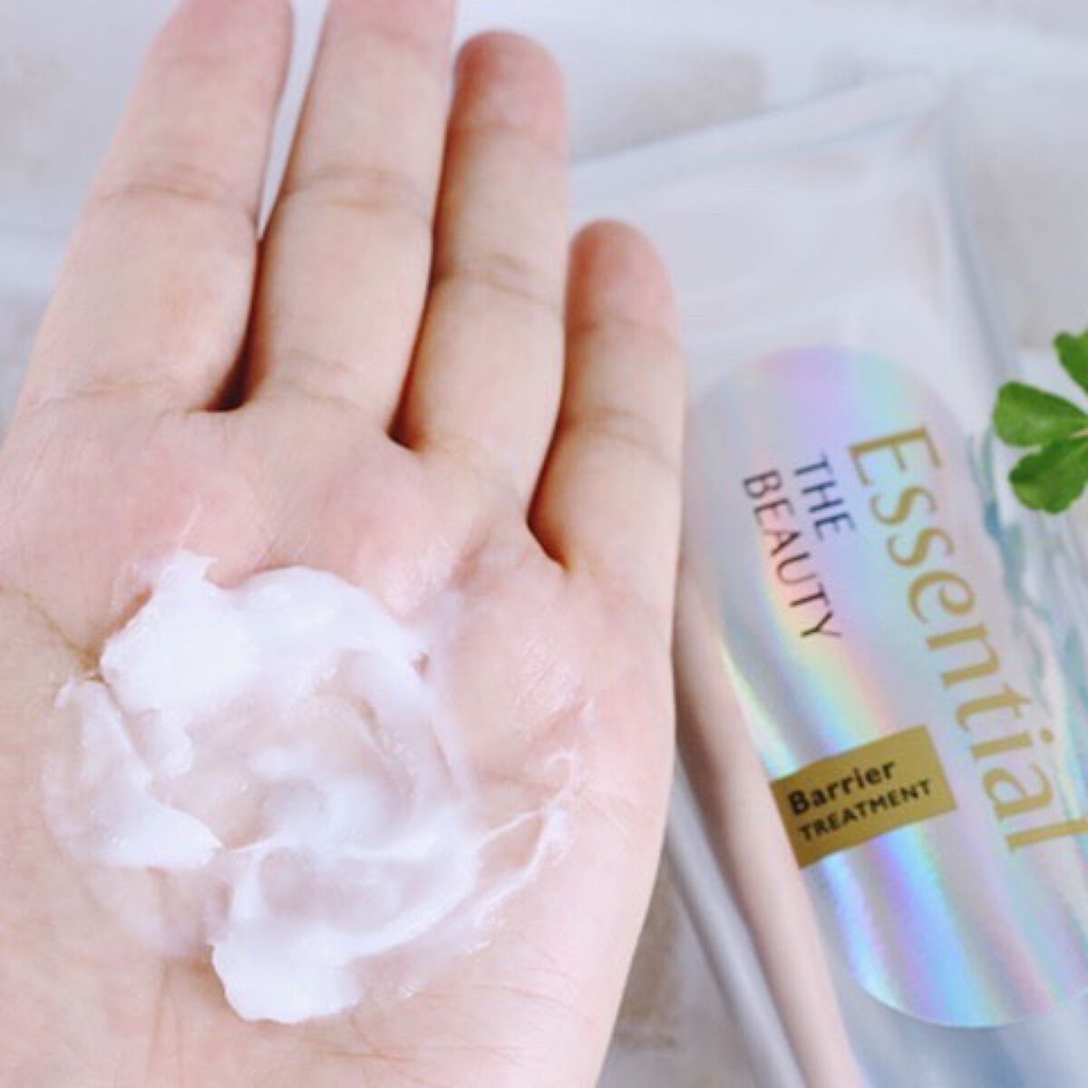 髪のキメ美容バリアトリートメント/エッセンシャル/洗い流すヘアトリートメントを使ったクチコミ(4枚目)