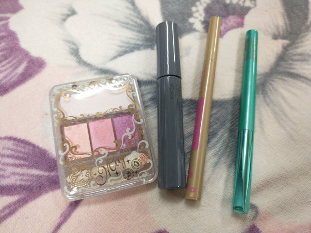 マジョルック(イルミネーター)/MAJOLICA MAJORCA/アイシャドウパレットを使ったクチコミ（2枚目）