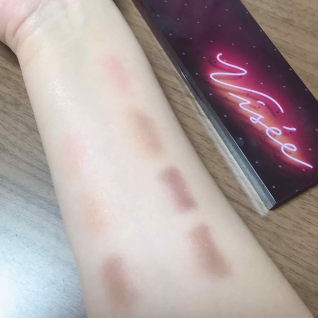 グラマラスリッチ アイパレット (クリスマスコフレ 2018)/Visée/メイクアップキットを使ったクチコミ（2枚目）