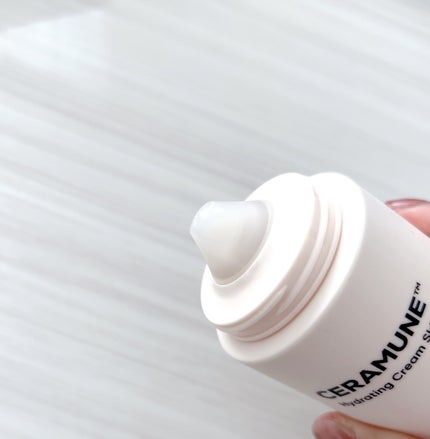 BIOHEAL BOH セラミューン™ハイドレーティングクリームスキン のクチコミ「BIO HEAL BOH
セラミューン™ハイドレーティングクリームスキン
200ml
.....」(2枚目)