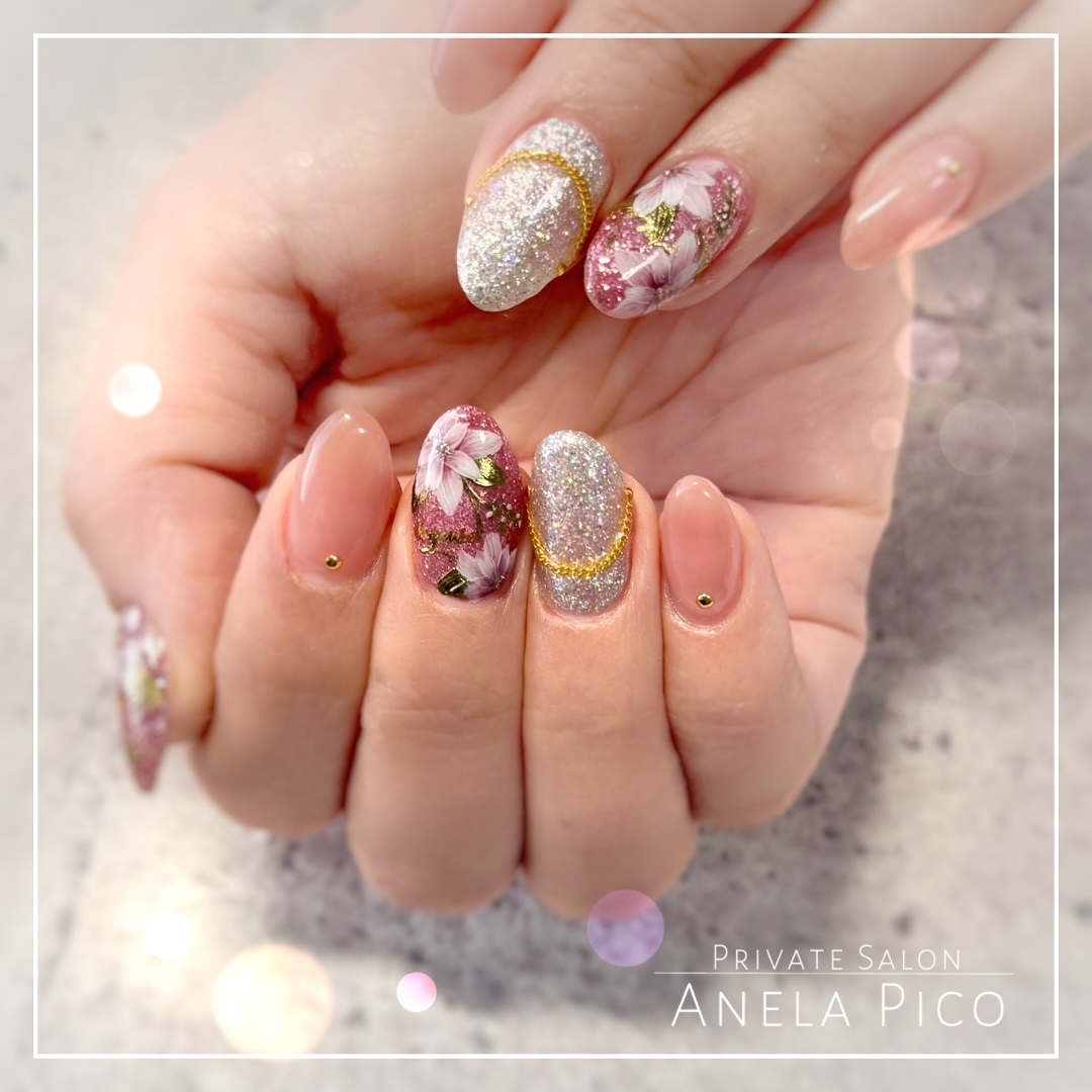 #フラワーネイルのネイルデザイン