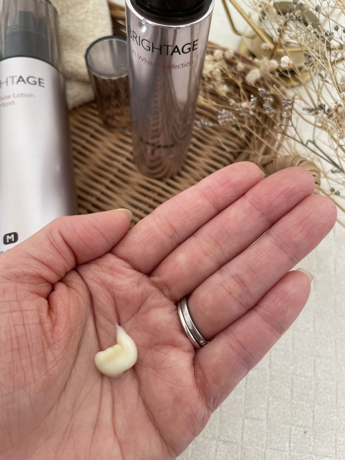 リフトホワイト パーフェクション/BRIGHTAGE/美容液を使ったクチコミ（3枚目）