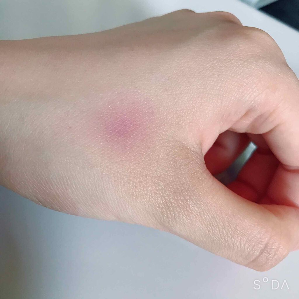 シャドーカスタマイズ/MAJOLICA MAJORCA/単色アイシャドウを使ったクチコミ(2枚目)