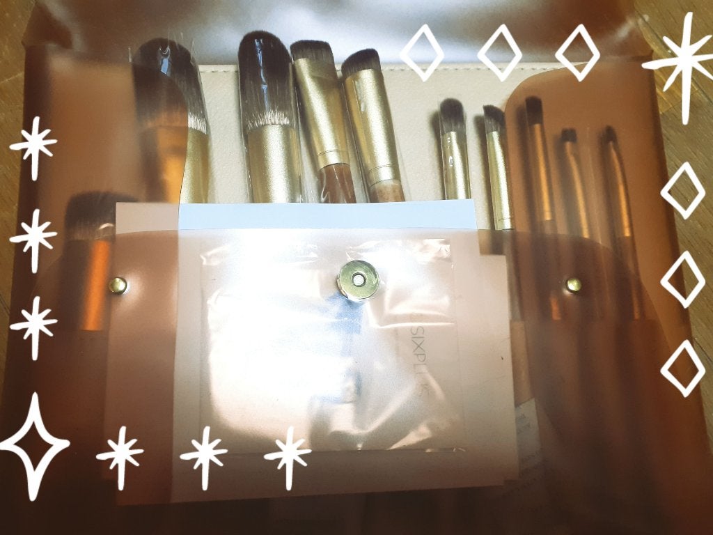 SIXPLUS X MARILYN 10本メイクアップブラシセット/SIXPLUS/メイクブラシを使ったクチコミ(1枚目)