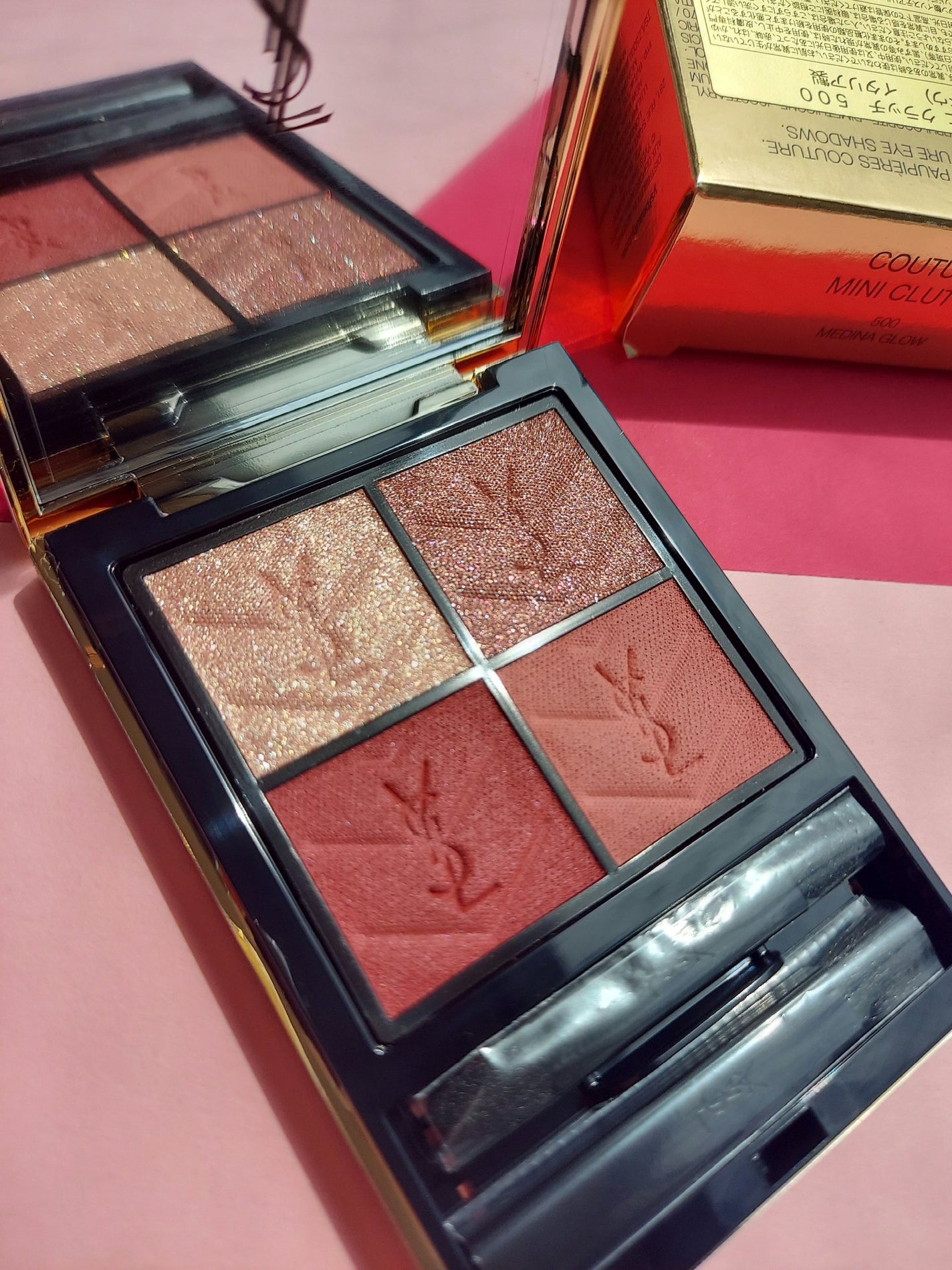 クチュール ミニ クラッチ/YVES SAINT LAURENT BEAUTE/アイシャドウパレットを使ったクチコミ(2枚目)