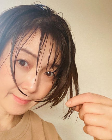 keiko.makebeauty on LIPS 「白髪染を繰り返しているとかゆみや抜け毛パサパサヘアーになったり..」(6枚目)