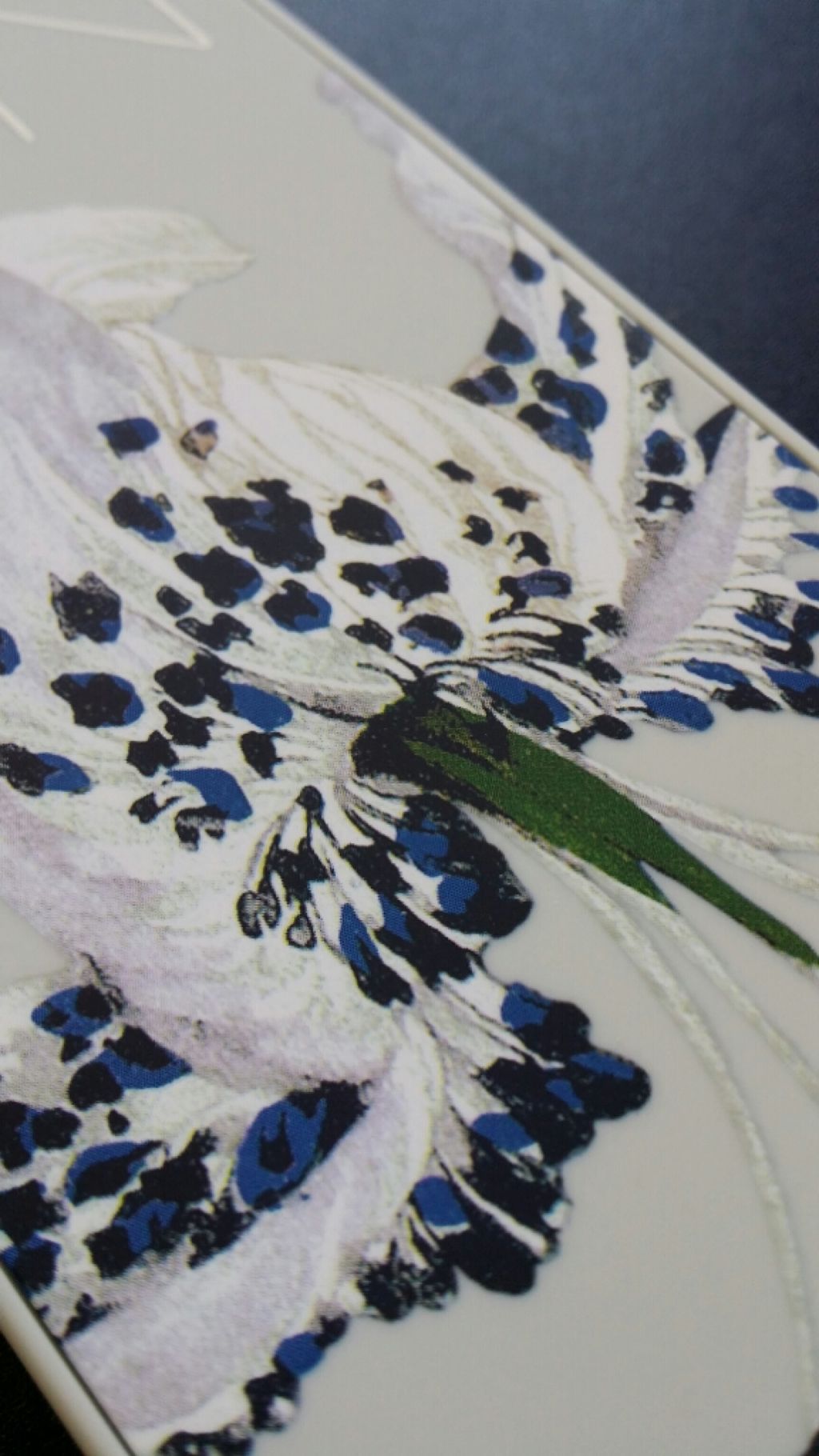 フルールファータル アイシャドーパレット /NARS/アイシャドウパレットを使ったクチコミ(1枚目)