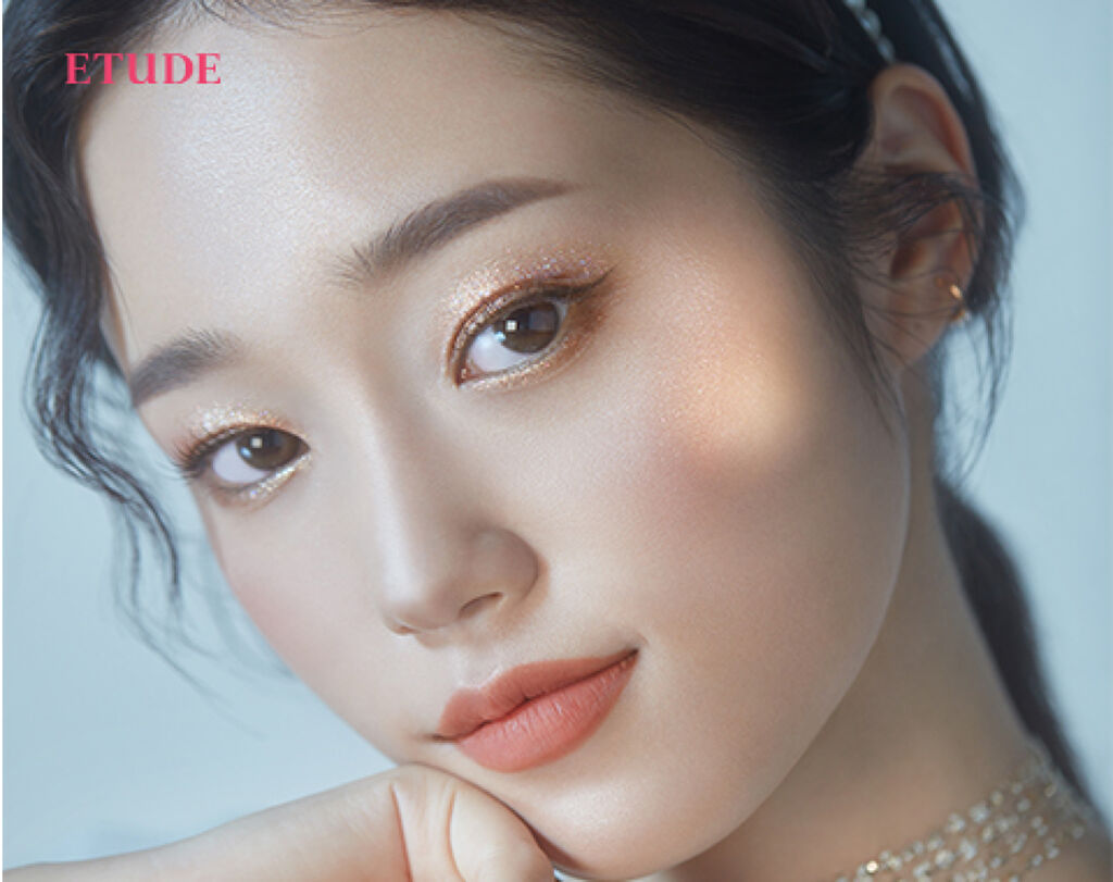 幻想的な雪の煌めき❄2020ホリデーコレクションのアイパレットを5名様にプレゼント！（3枚目）