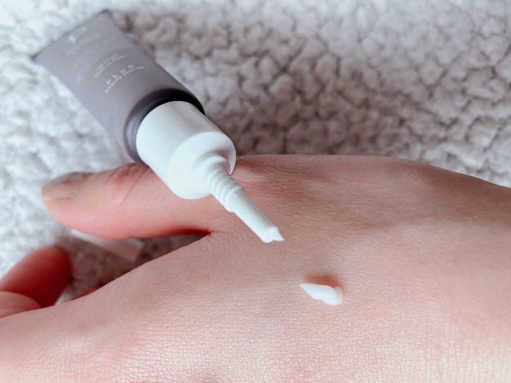 インテンシブリフト アイクリーム/PLuS/アイケア・アイクリームを使ったクチコミ（2枚目）