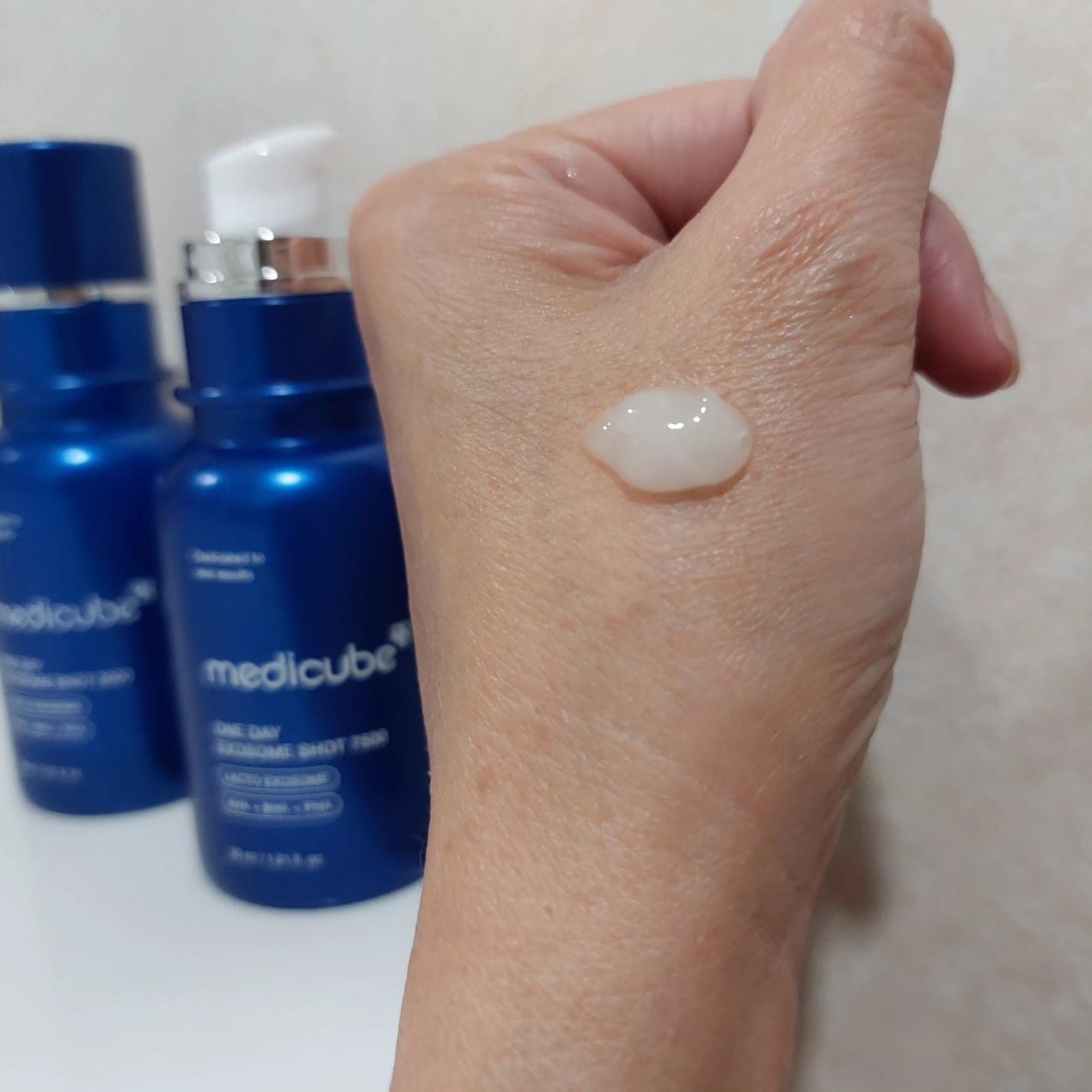 ゼロ1DAYエクソソームショット2000/MEDICUBE/美容液を使ったクチコミ(8枚目)