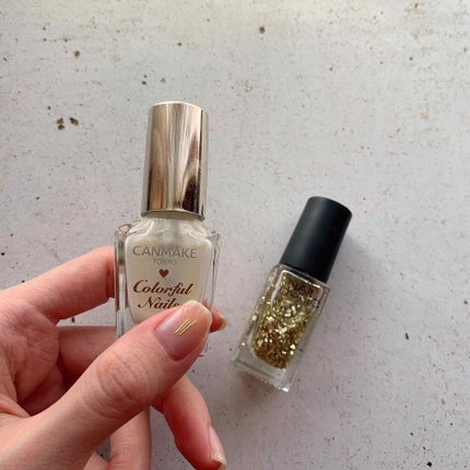 カラフルネイルズ/キャンメイク/マニキュアを使ったクチコミ(2枚目)