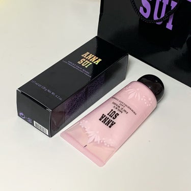 ANNA SUI ミルキー フェイス ウォッシュのクチコミ「#annasui の、 ミルキーフェイスウォッシュをご紹介します！

値段　2,200円（税込.....」（1枚目）