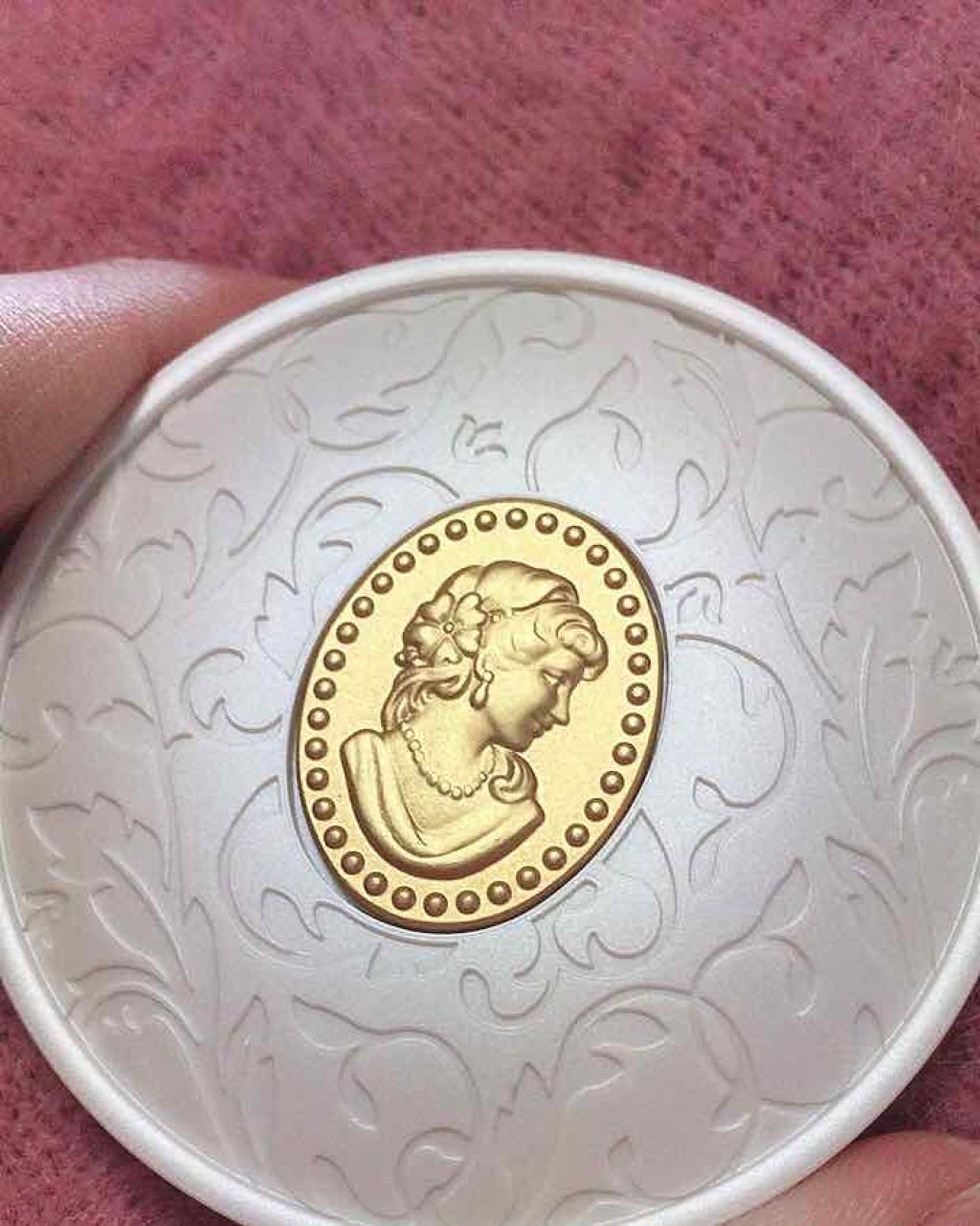 パウダー ファンデーション/レ・メルヴェイユーズ ラデュレ/パウダーファンデーションを使ったクチコミ(1枚目)