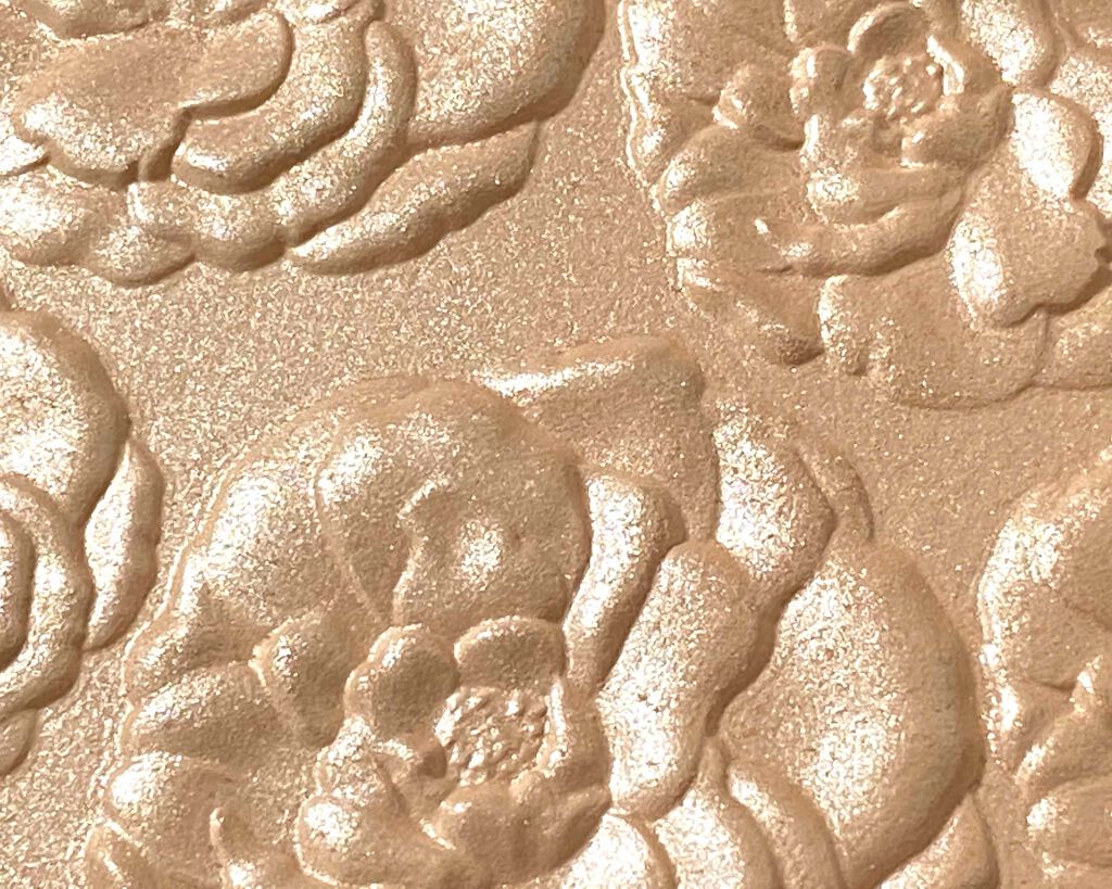 フェイスイルミネーター/ローラ メルシエ/パウダーハイライトを使ったクチコミ(2枚目)