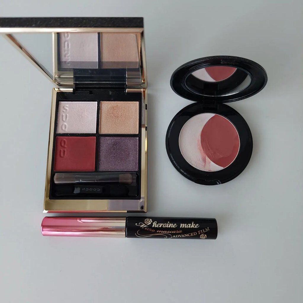 シグニチャー カラー アイズ/SUQQU/アイシャドウパレットを使ったクチコミ(4枚目)