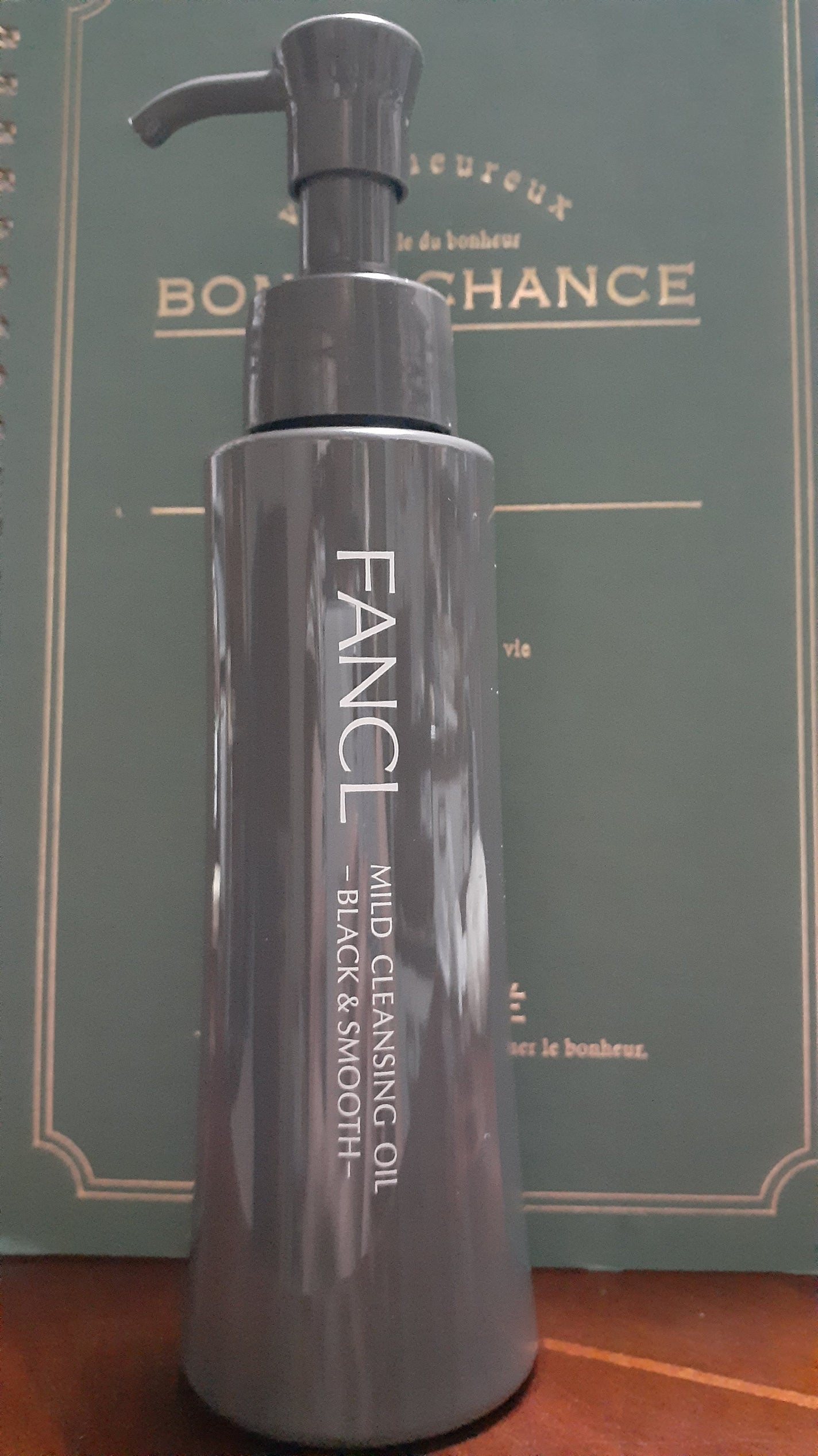 マイルドクレンジング オイル〈ブラック&スムース〉/ファンケル/オイルクレンジングを使ったクチコミ(2枚目)