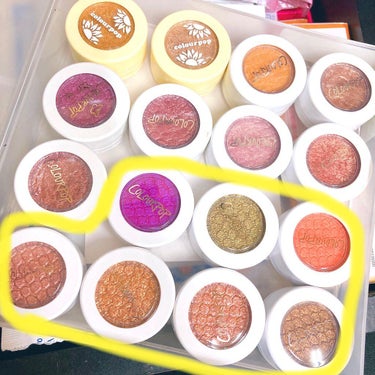 Super Shock Shadow/ColourPop/パウダーアイシャドウを使ったクチコミ（1枚目）