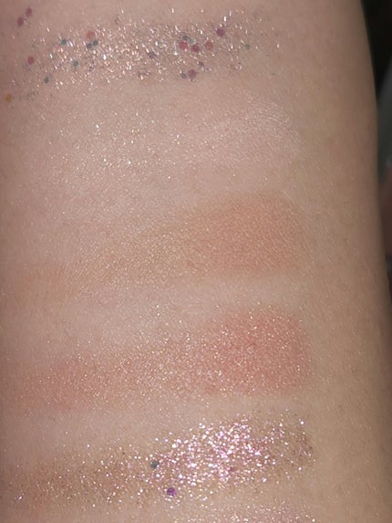 グリッターペディアアイパレット/unleashia/アイシャドウパレットを使ったクチコミ(5枚目)