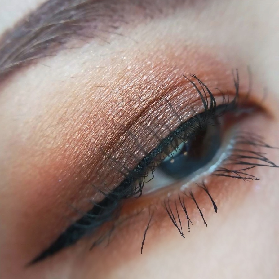 レブロン カラーステイ デイ トゥ ナイト アイシャドウ クアッド/REVLON/アイシャドウパレットを使ったクチコミ（3枚目）