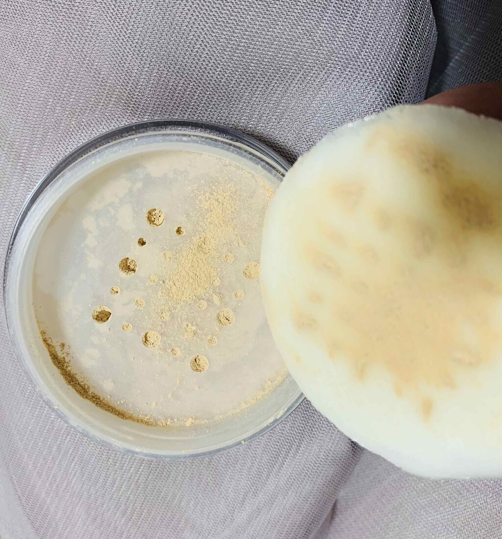 フィニッシングUVパウダー 2020/チャコット・コスメティクス/ルースパウダーを使ったクチコミ（2枚目）