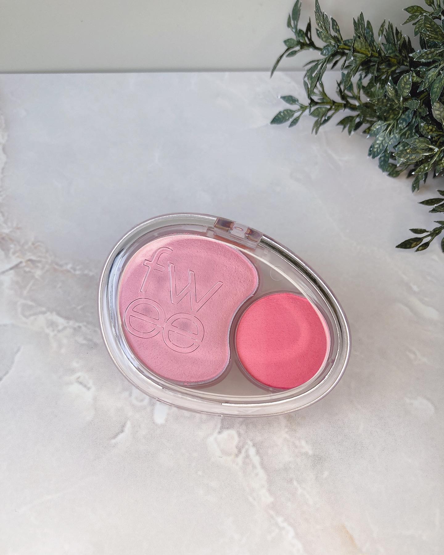 デュアルチークメロウ PK01 ラブミーハイキー/fwee/ジェル・クリームチークを使ったクチコミ（1枚目）