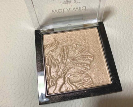 MegaGlo Highlighting Powder/wet 'n' wild/パウダーハイライトを使ったクチコミ(2枚目)