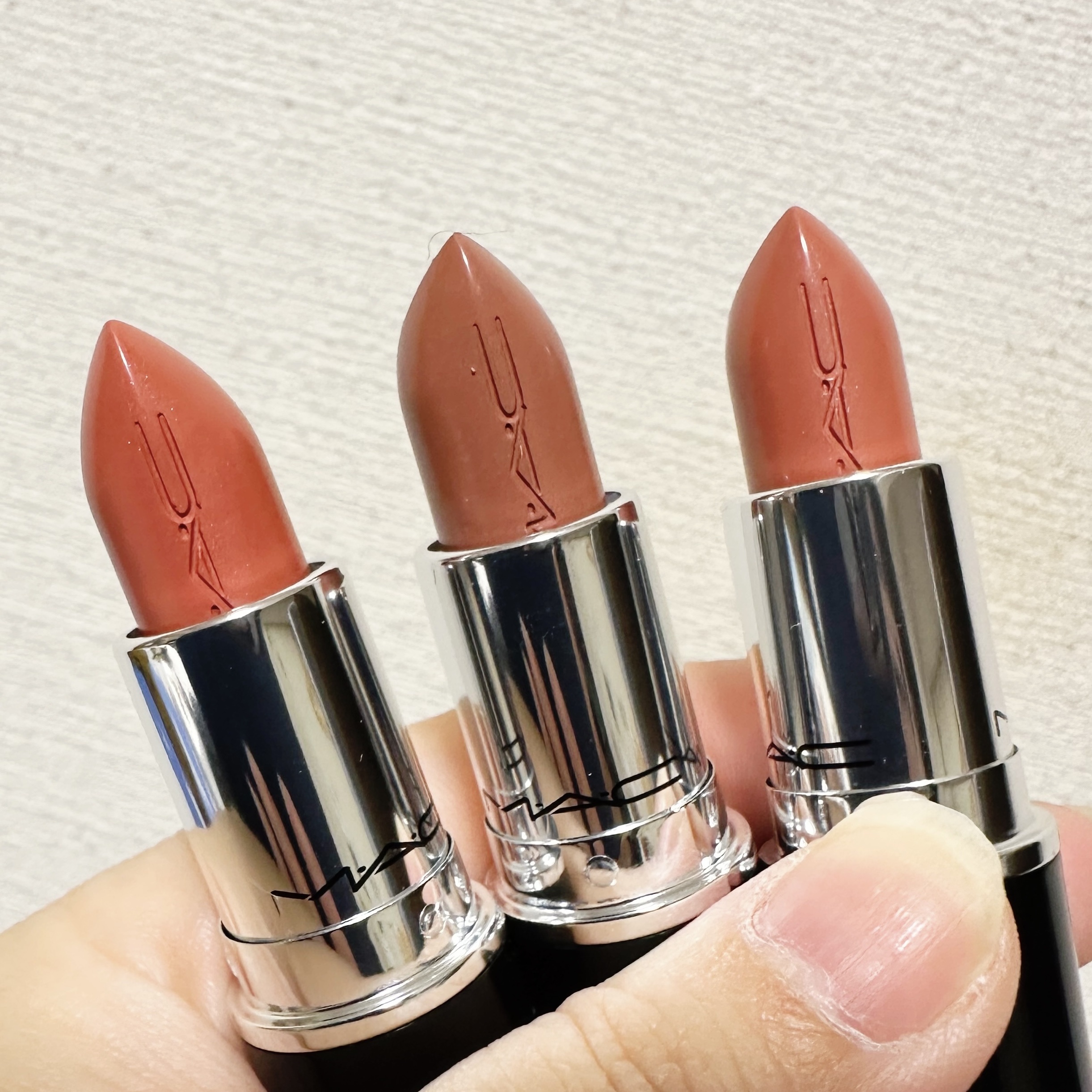 ラスターガラス リップスティック/M・A・C/口紅を使ったクチコミ（2枚目）