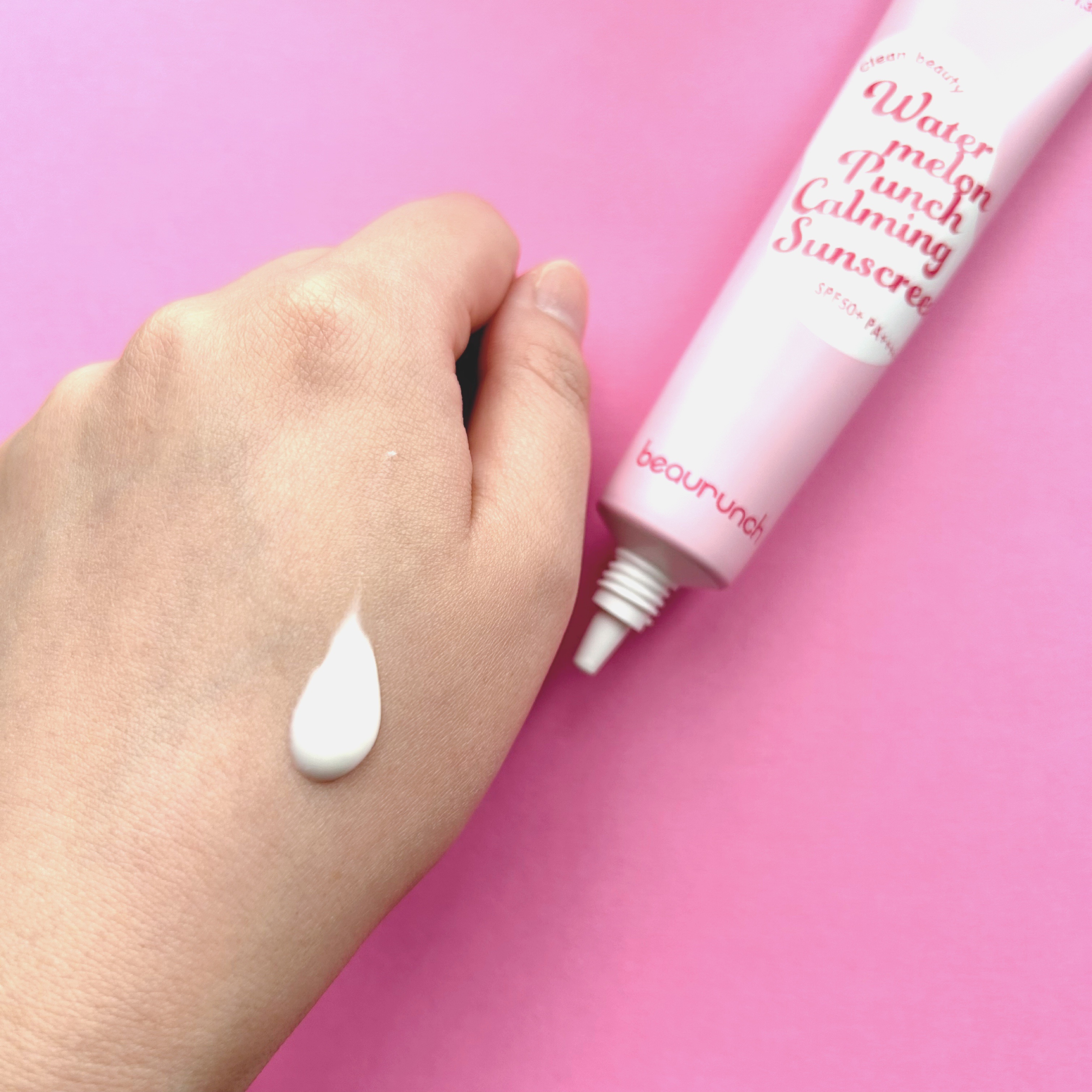 ウォーターメロン パンチ カミング サンスクリーン / スイカサンクリーム / SPF 50+ PA++++  /ビューランチ/日焼け止めクリームを使ったクチコミ（2枚目）