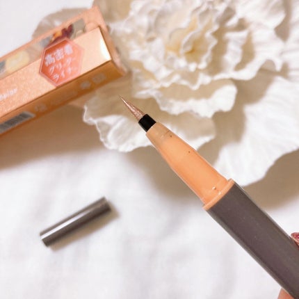 リキッドアイライナー ビジューグリッターエディション スパークルベージュ/ラブ・ライナー/リキッドアイライナーの画像