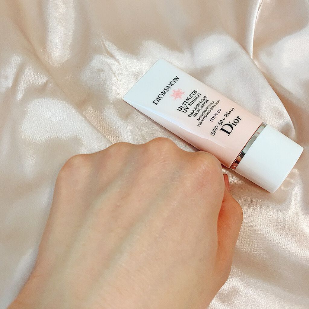 【旧】スノー UVシールド トーンアップ 50+/Dior/日焼け止めミルクを使ったクチコミ(3枚目)