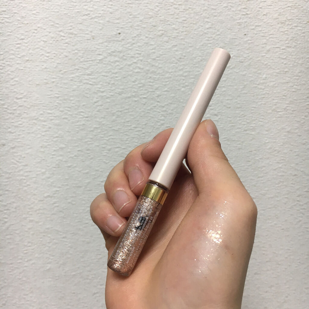 グリッターイルミネーションライナー 01 ピンクベージュ/CipiCipi/リキッドアイライナーを使ったクチコミ（2枚目）