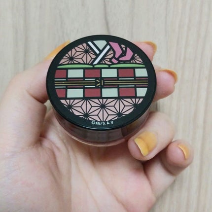 バンダイ 鬼滅の刃 カラーシャドウのクチコミ「ねずこカラージェリーアイシャドウ❇️
【使った商品】
鬼滅の刃 カラーアイシャドウ
【商品の.....」(2枚目)