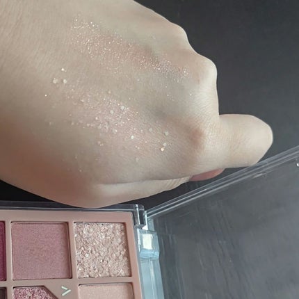 グリッターペディアアイパレット/unleashia/アイシャドウパレットを使ったクチコミ(4枚目)