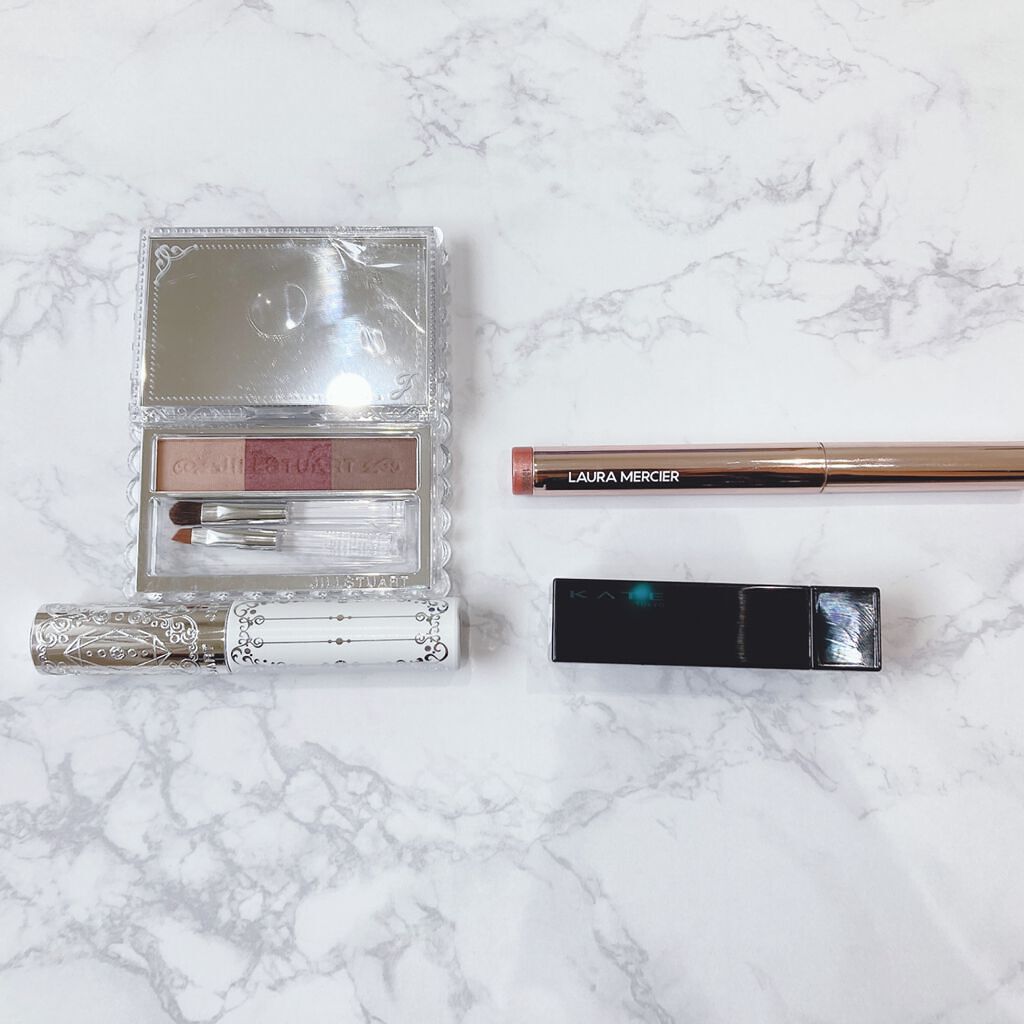 ジルスチュアート ムースブロウマスカラ/JILL STUART/眉マスカラを使ったクチコミ（1枚目）