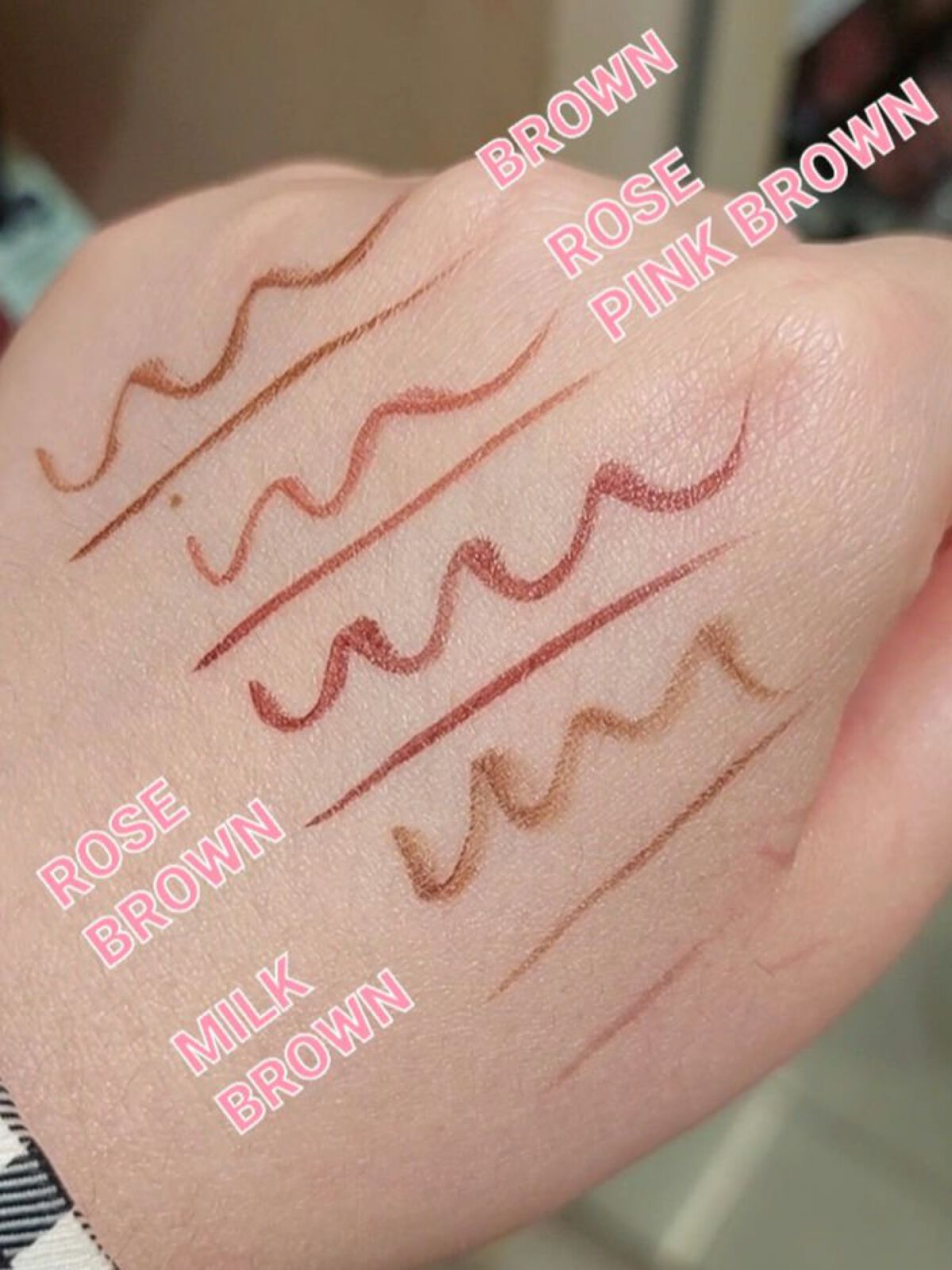 リキッドアイライナーR4/ラブ・ライナー/リキッドアイライナーを使ったクチコミ（1枚目）