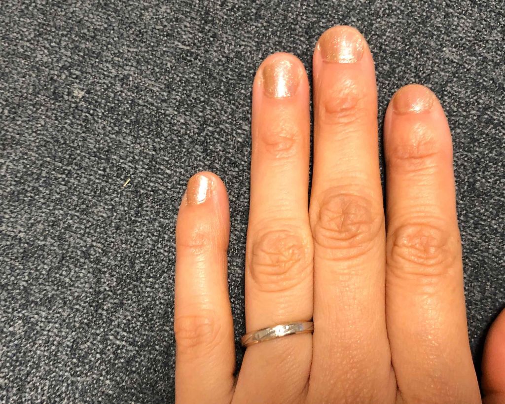 インフィニットシャイン ネイルラッカー/O・P・I/マニキュアを使ったクチコミ（3枚目）