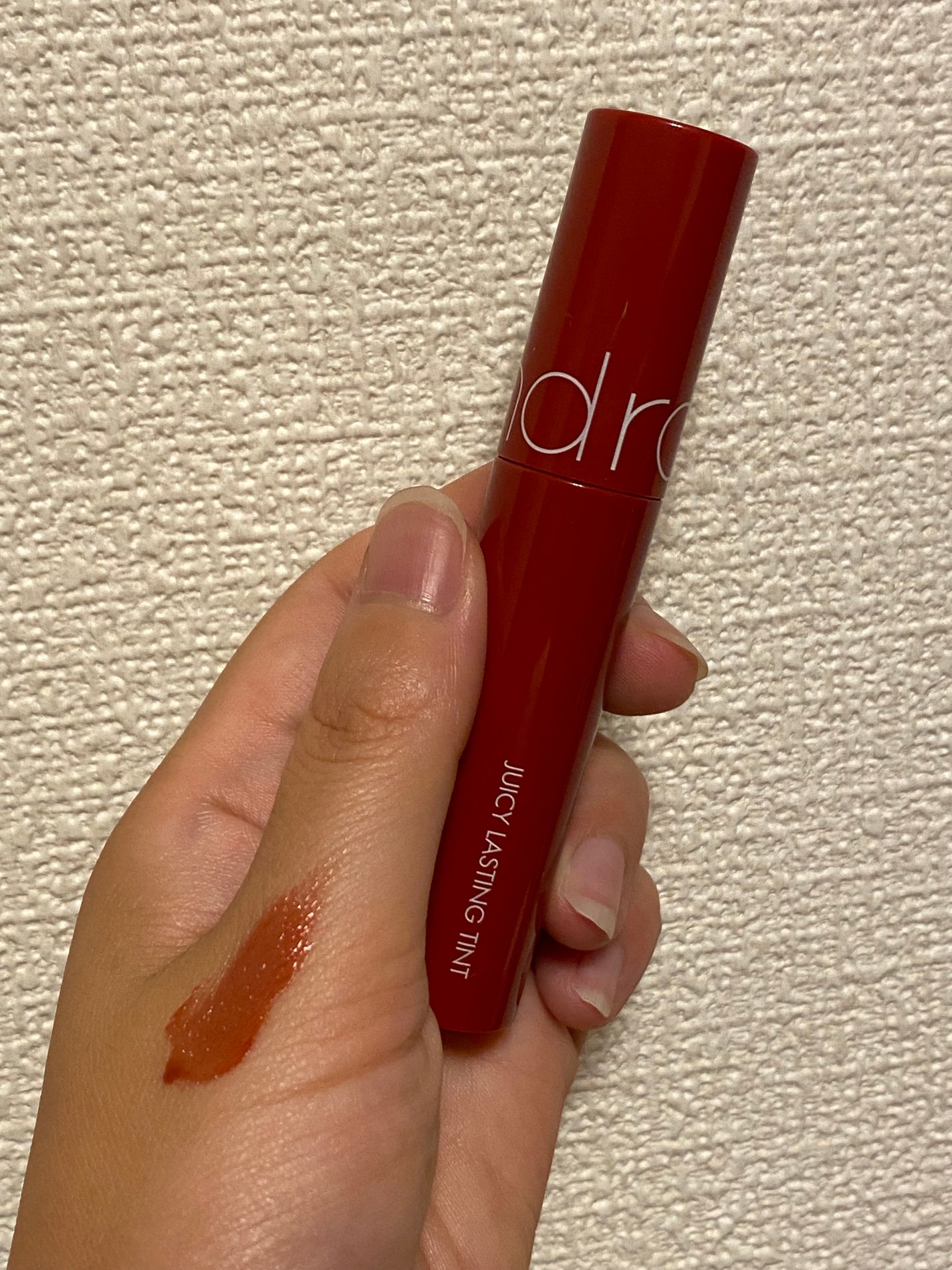 ジューシーラスティングティント/rom&nd/リップティントを使ったクチコミ(1枚目)