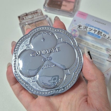 イルミネイティングフィニッシュパウダー ~Abloom~/キャンメイク/プレストパウダーを使ったクチコミ(1枚目)