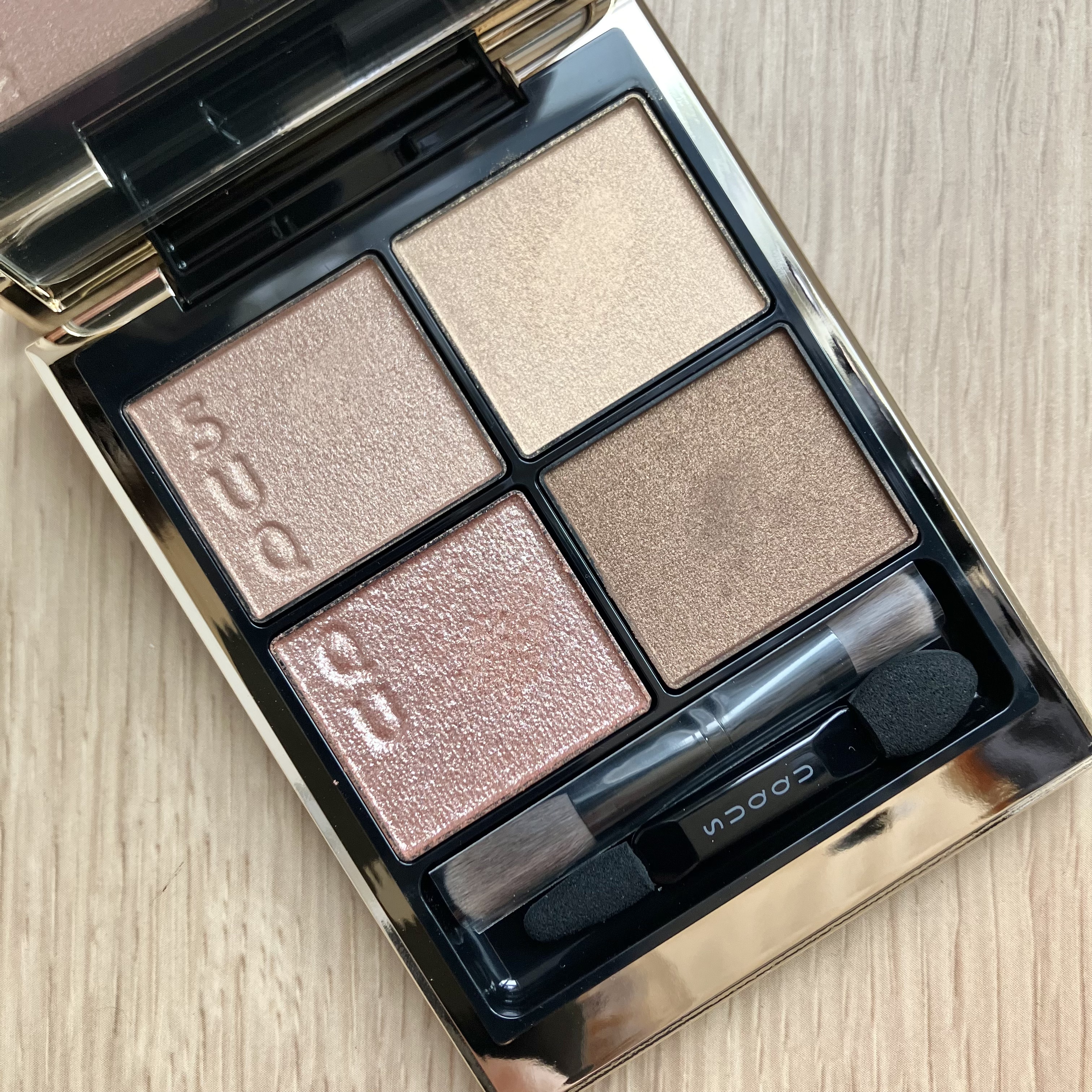 シグニチャー カラー アイズ/SUQQU/アイシャドウパレットを使ったクチコミ（1枚目）