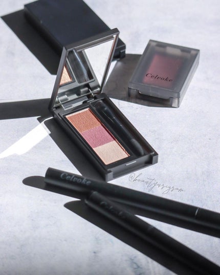 セルヴォーク インディケイトアイブロウパウダー/Celvoke/パウダーアイブロウを使ったクチコミ(1枚目)