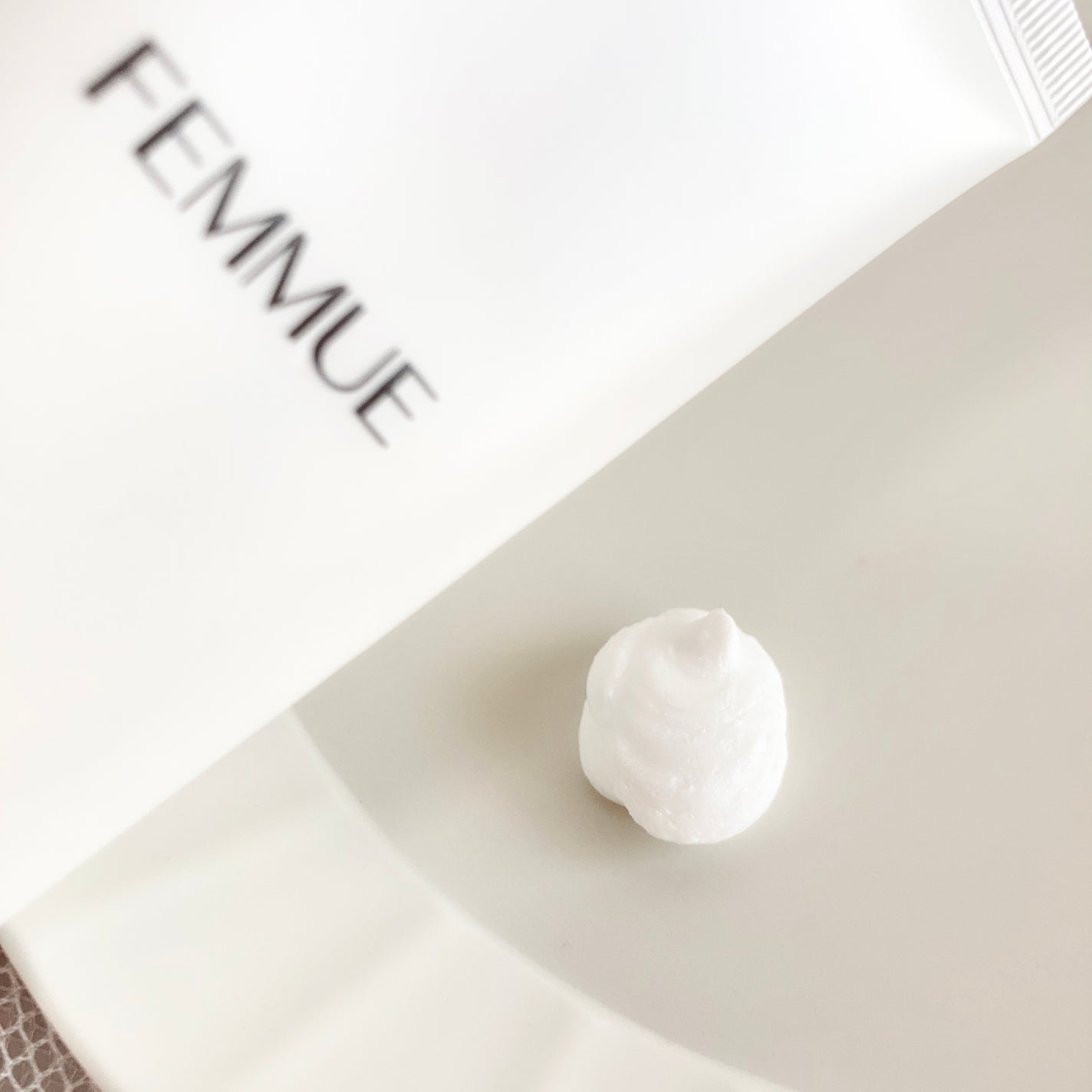 ジェントルクリーミー フォームウォッシュ/FEMMUE/洗顔フォームを使ったクチコミ(3枚目)