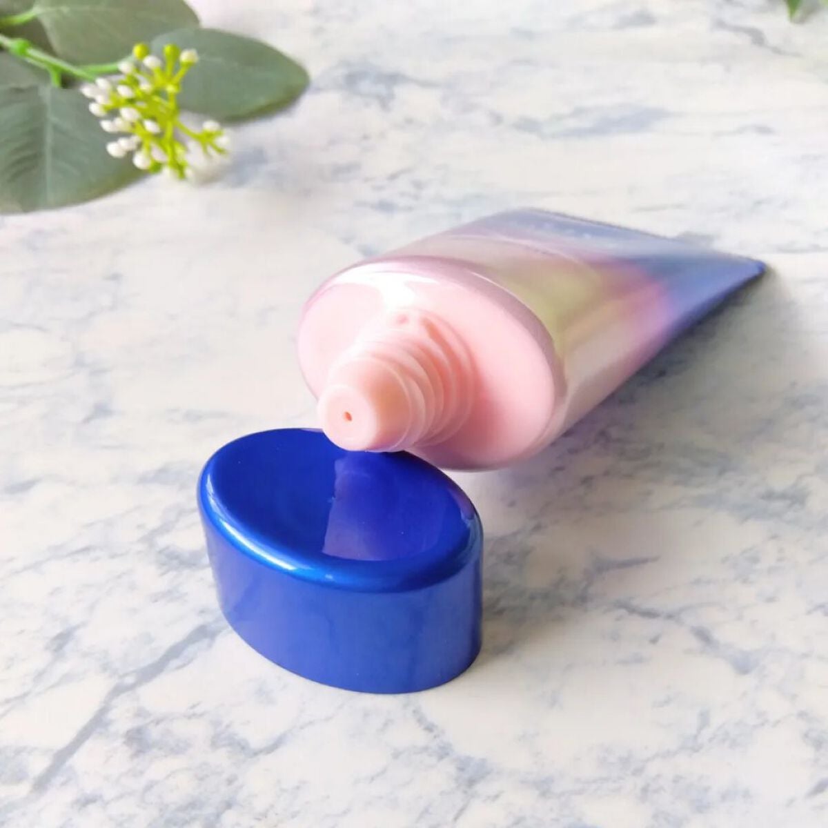 ニベアUV ディープ プロテクト&ケア トーンアップ エッセンス/ニベア/日焼け止めローションを使ったクチコミ(2枚目)