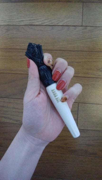 ANNA SUI カール & ボリューム マスカラのクチコミ「万能マスカラ下地。
透明で付けてるか付けてないかわかんない?って思ったのも束の間、マスカラを.....」(1枚目)