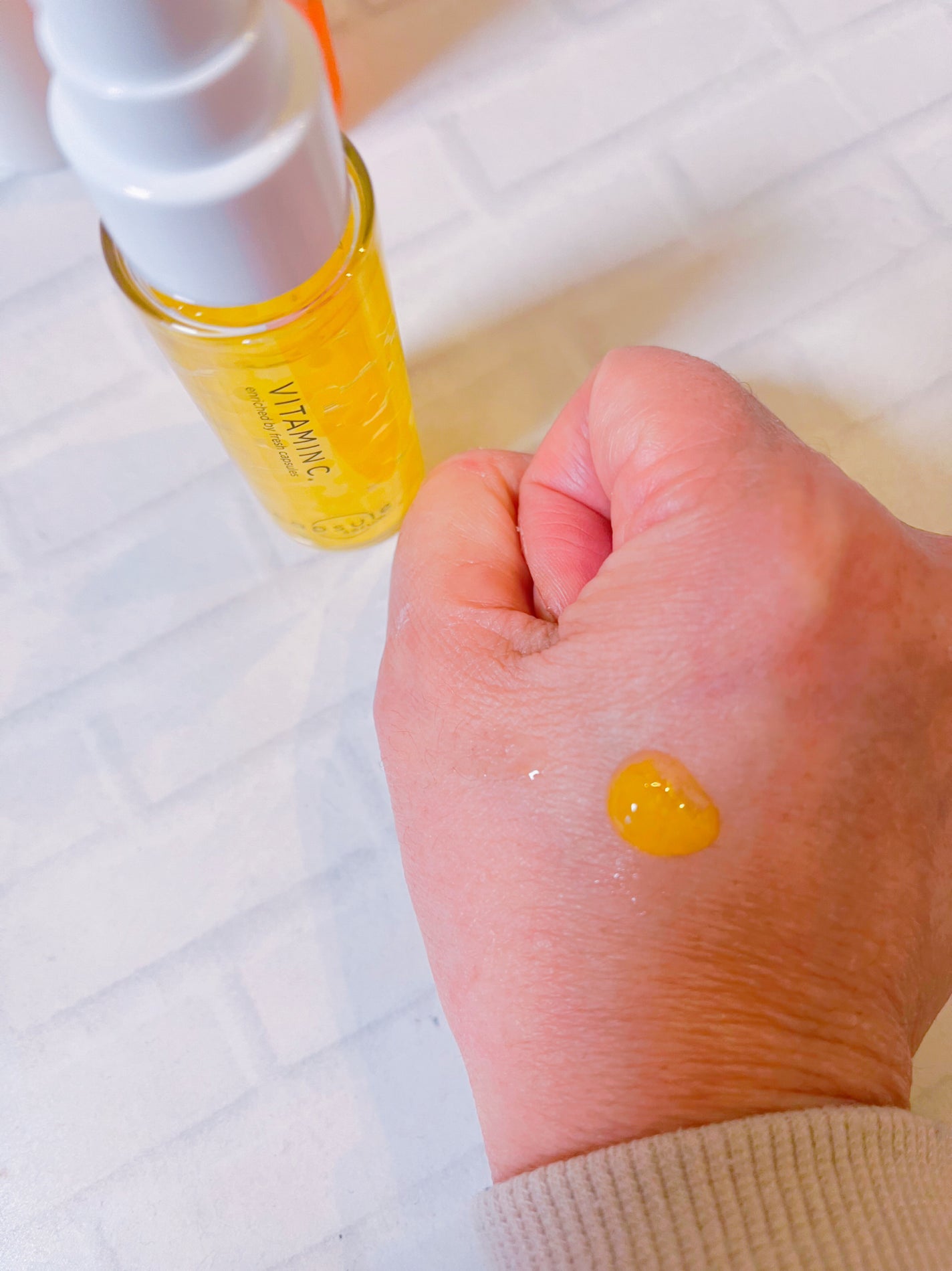 オタネ on LIPS 「カップセルセラムは独自カプセルがデリケートな成分を酸化から守り..」(3枚目)