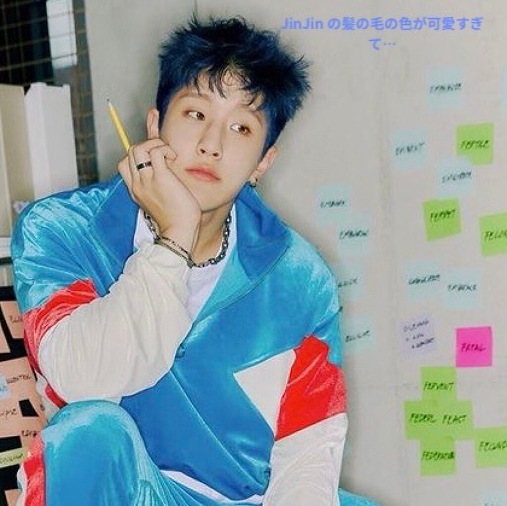 a—:) on LIPS 「JinJinの髪色可愛すぎてセルフで青にしてみた!!ジンジンラ..」(1枚目)