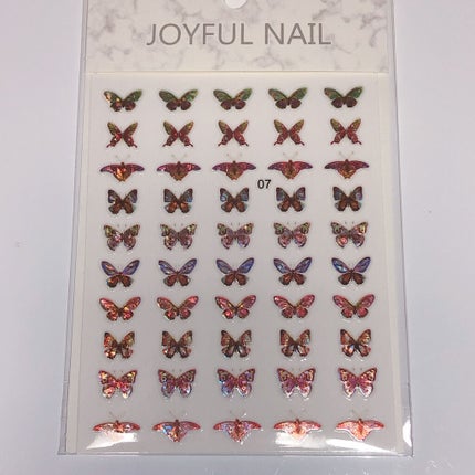 usa-usa on LIPS 「煌めきが美しい蝶のネイルシール🦋✨GracefulsmileH..」(6枚目)