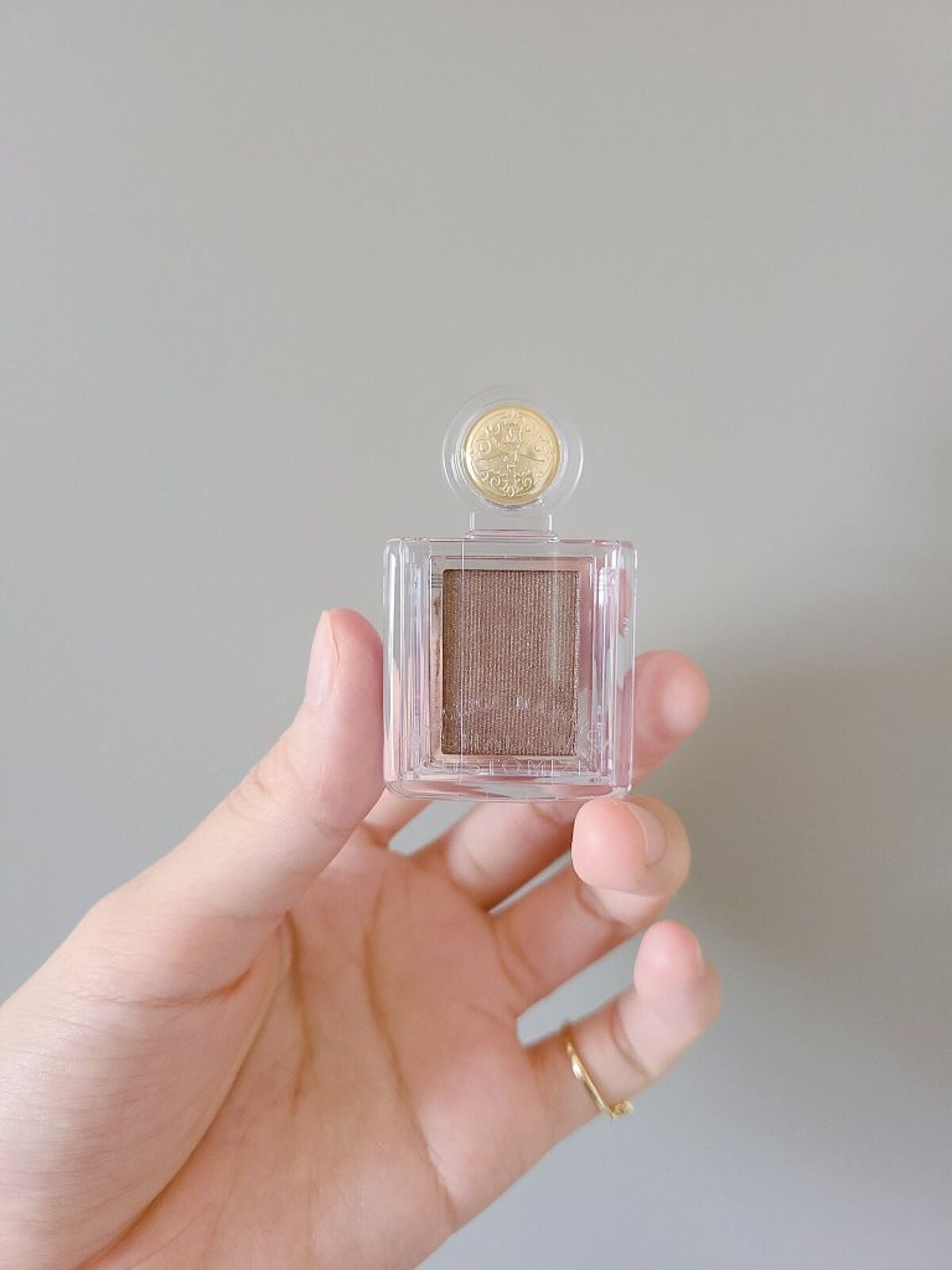 シャドーカスタマイズ/MAJOLICA MAJORCA/単色アイシャドウを使ったクチコミ(1枚目)